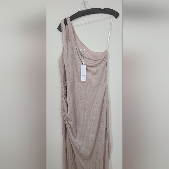 FOREVER NEW MELBOURNE Delaney Glitter One Shoulder Gown Size 10 NWT - Picture 7 of 12